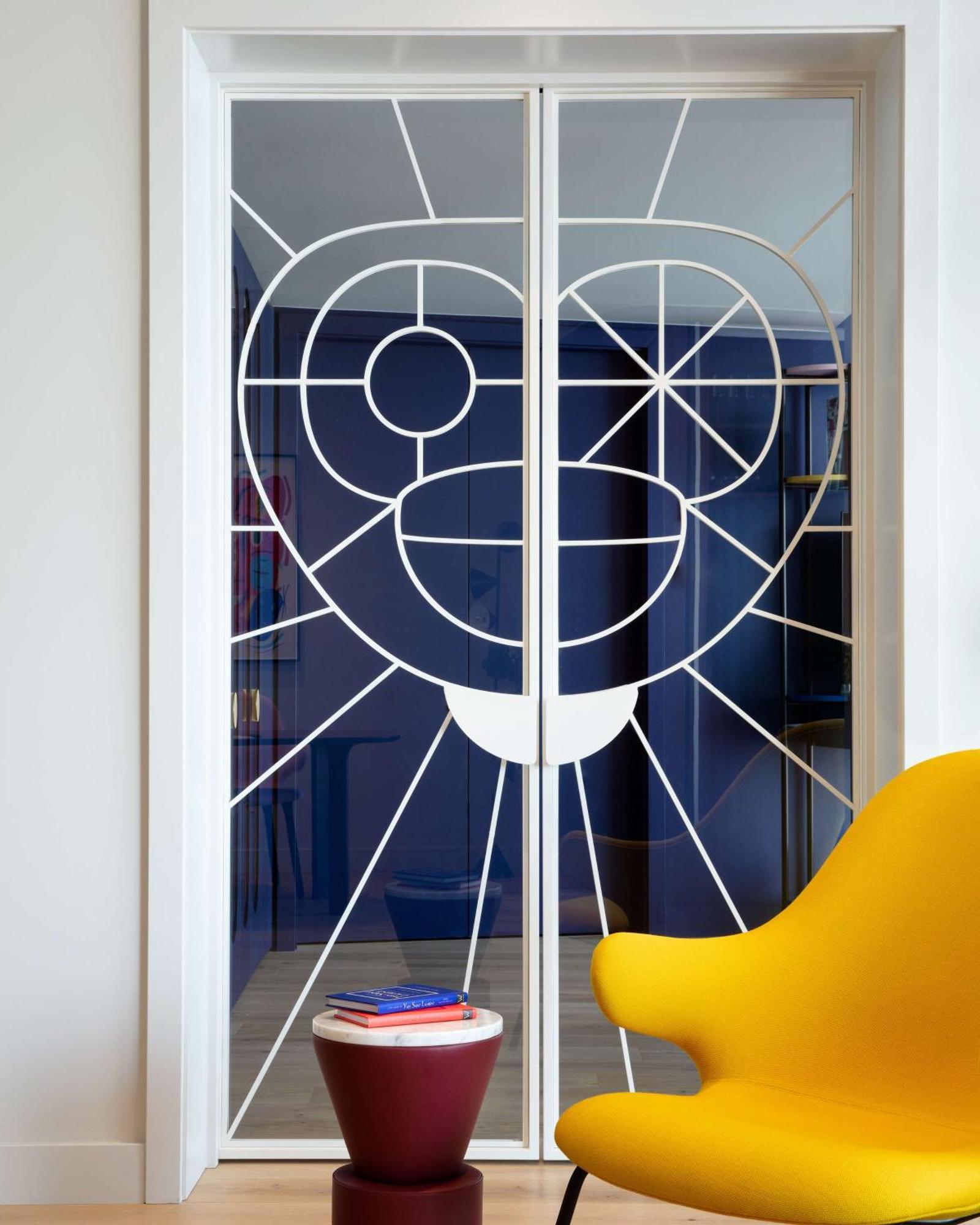 Art'Otel London Battersea Power Station, Powered By Radisson Hotels Buitenkant foto The Sun, 1990